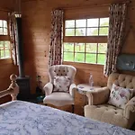 Acorn Glade Glamping