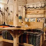 Acorn Glade Glamping