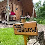 Acorn Glade Glamping *