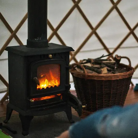 Acorn Glade Glamping