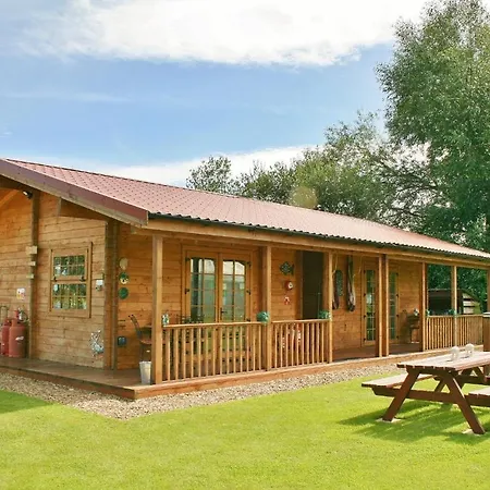 Acorn Glade Glamping