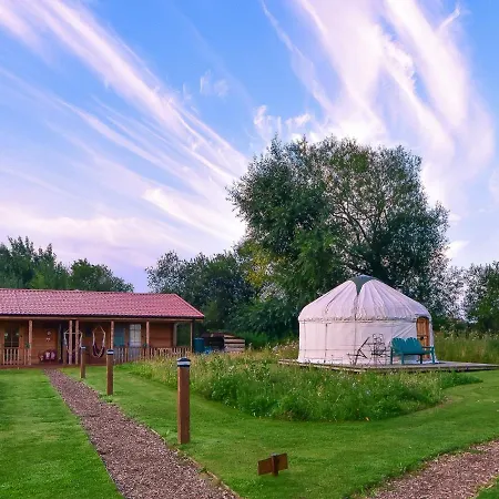 Lodge Acorn Glade Glamping