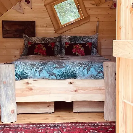 Acorn Glade Glamping Alojamento de Turismo Selvagem York