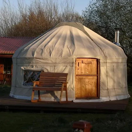 Acorn Glade Glamping York