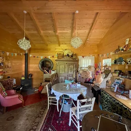 Acorn Glade Glamping