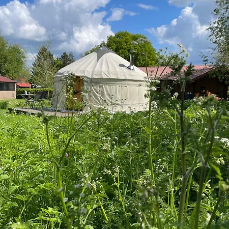 Acorn Glade Glamping *