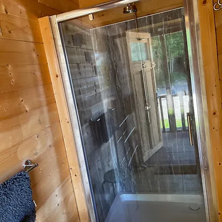 Lodge Acorn Glade Glamping York