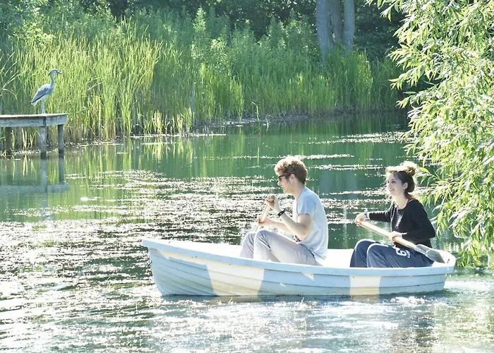 Acorn Glade Glamping