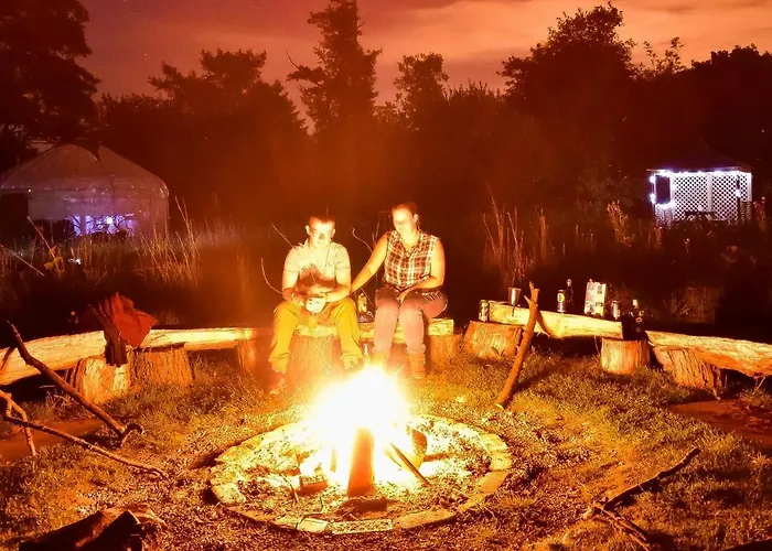 Acorn Glade Glamping York