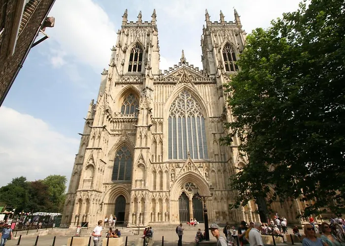 Acorn Glade Glamping * York