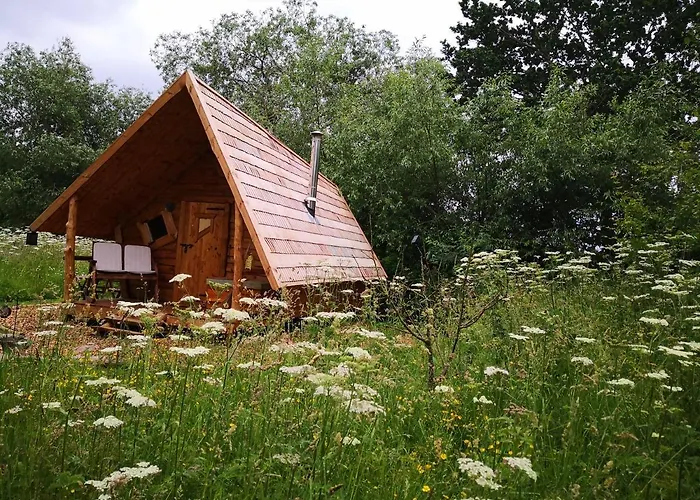 Acorn Glade Glamping *