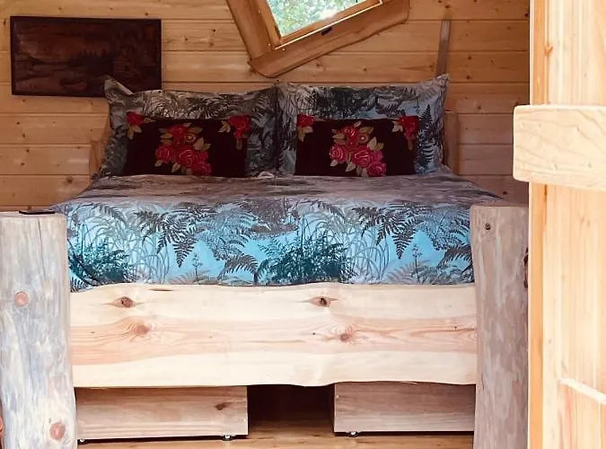 Acorn Glade Glamping Lodge York