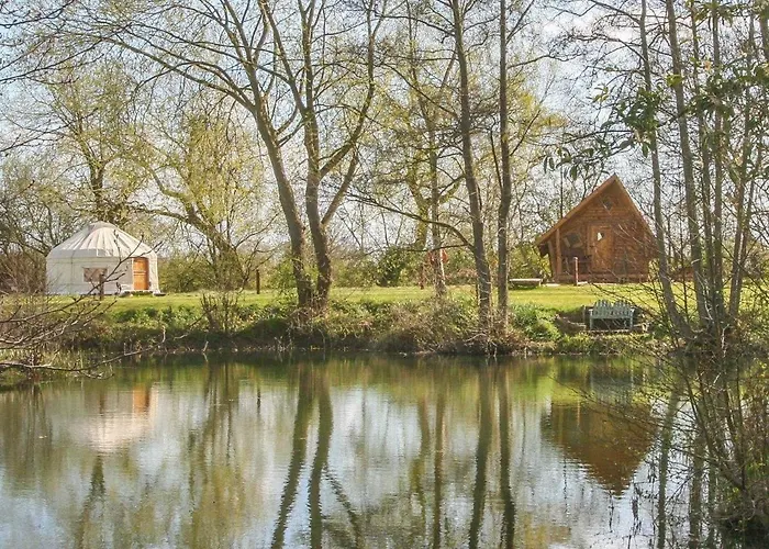Acorn Glade Glamping
