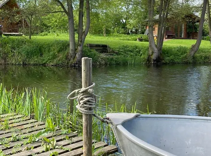 Acorn Glade Glamping York
