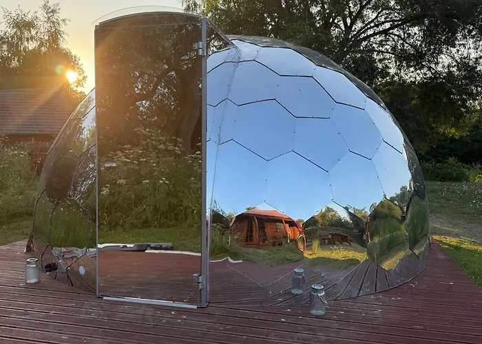 Acorn Glade Glamping Domek letniskowy *