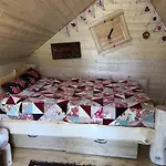 Acorn Glade Glamping