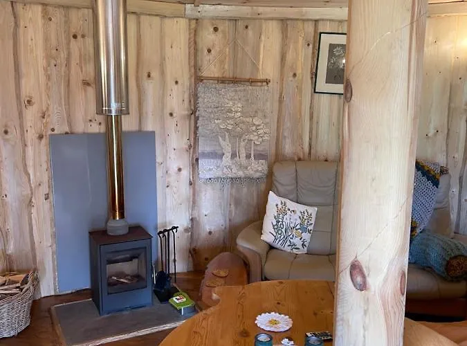 Acorn Glade Glamping